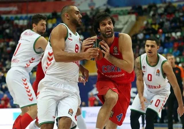 小组赛3胜1负！广东男篮锁定CBA杯赛八强名额（广东男篮小组赛三胜一负，锁定CBA杯八强席位）