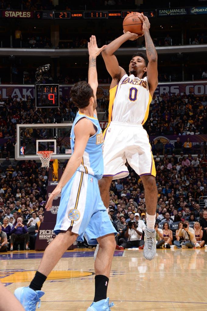 世界大学生运动会篮球比赛开打（世界大学生运动会篮球项目拉开战幕）