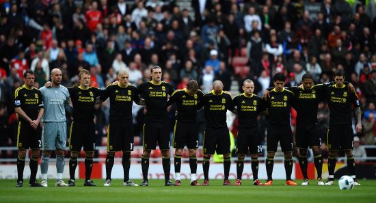 单场打入两粒头球，孔德是欧冠改制以来巴萨球员第一人（孔德单场梅开二度皆为头球，创欧冠改制后巴萨队史首例）