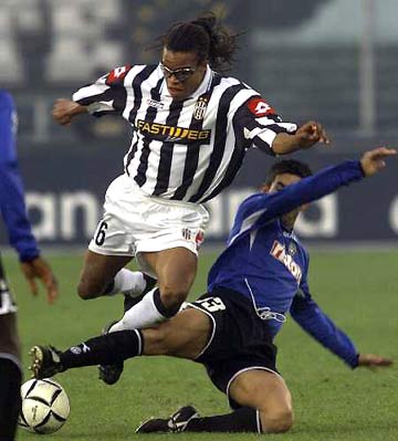 赛季首次缺阵！76人核心马克西今日因病缺战步行者（马克西因病缺席今日战步行者，76人核心本赛季首次缺阵）