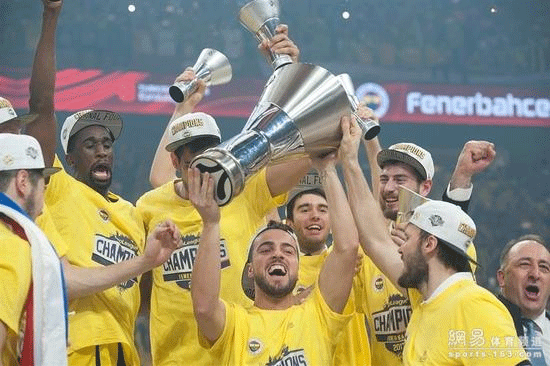 施洛特贝克：基米希说他从未踢过世界杯淘汰赛，我们想走得更远（施洛特贝克：基米希坦言尚未参加世界杯淘汰赛，我们志在走得更远）