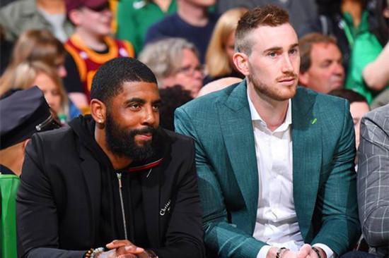 德甲半场：莱默尔破门，纳尔泰进球被吹，拜仁1-0斯图加特（德甲半场战报：莱默尔建功，纳尔泰破门无效，拜仁1-0领先斯图加特）