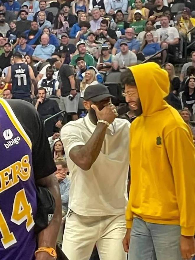 王钰栋承受多重压力，U21、中超、全运会三线作战疲惫不堪（王钰栋三线鏖战承压：U21、中超、全运会让他疲惫不堪）