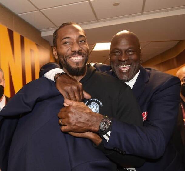 多特0-1勒沃库森无缘德国杯，马扎一击制胜，泰里耶进球被吹（德国杯：多特0-1不敌勒沃库森遭淘汰，马扎制胜，泰里耶进球被判无效）