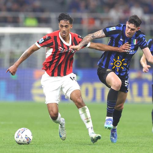 官方：罗梅罗因对利物浦染红后攻击性对抗裁判被英足总指控（英足总指控罗梅罗：对阵利物浦染红后与裁判发生激烈对抗）