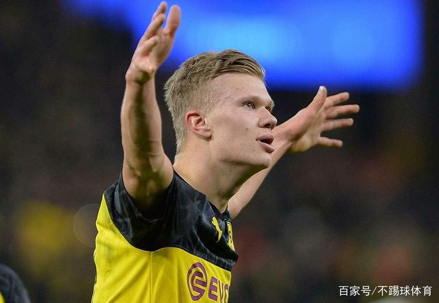 足球报：山东泰山2007年龄段大部分球员有望前往“苏超”踢球（足球报：山东泰山07梯队多名球员有望赴苏超效力）