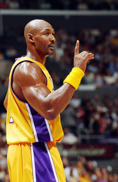 杰伦威：昨天我没看NBA杯决赛 我看了会剧之后和父母聊了会天（杰伦威透露昨晚未看NBA杯决赛：先追剧后与父母聊天）