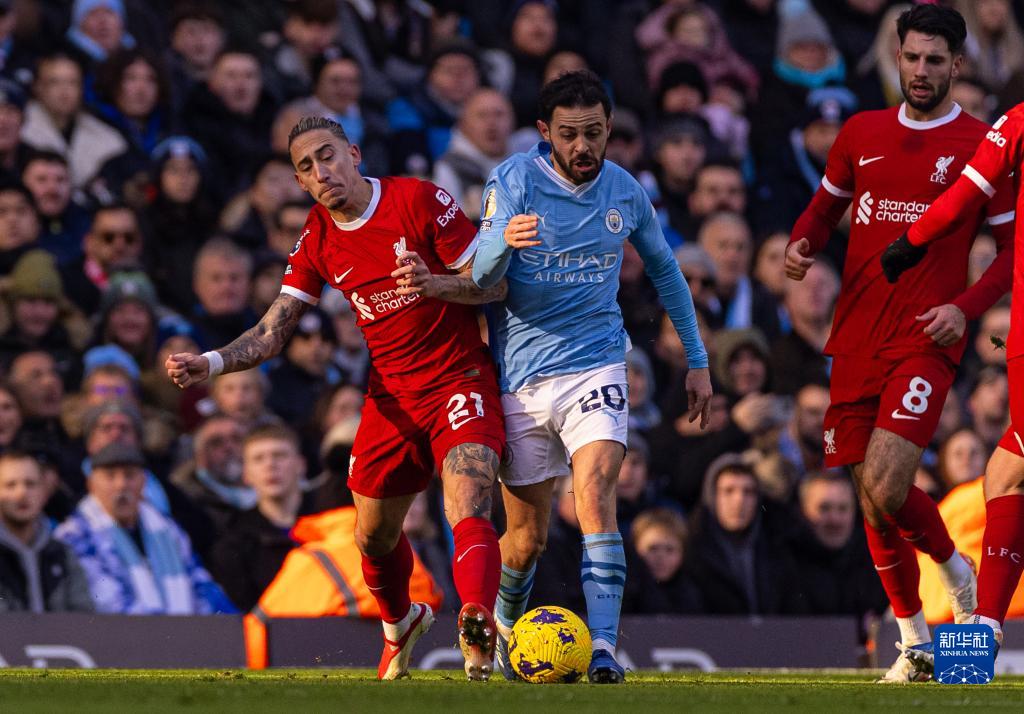 马宁入选2026世界杯候选裁判员培训名单，将经历最后一次考核（马宁入围2026年世界杯候选裁判培训名单，迎来最终考核）